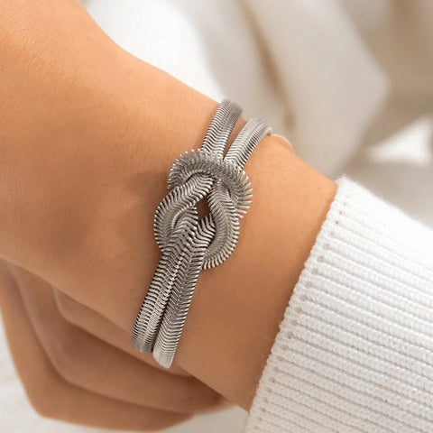 Women's Snake Chain Bracelet - UniqShine